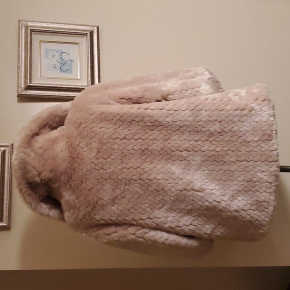 Adorable Reversible Fur, and Fabric Jacket - Picture 8 of 16